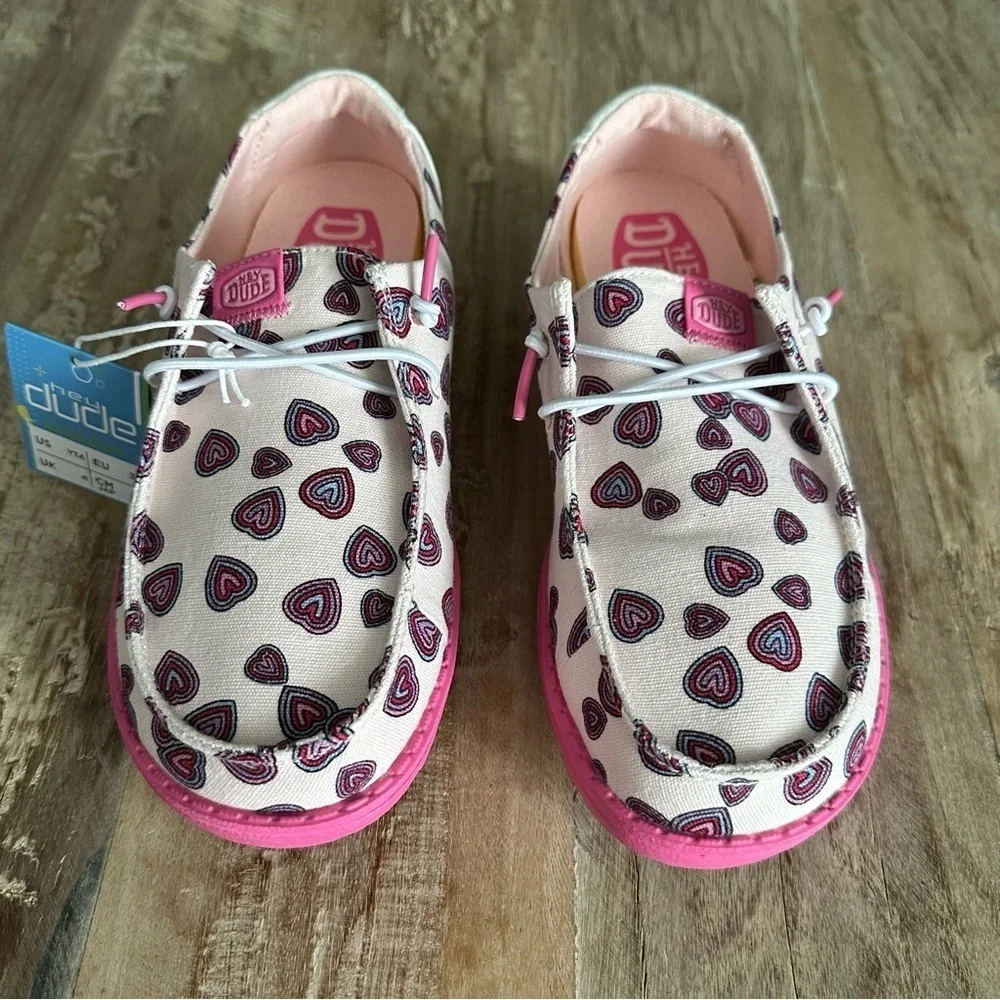 Hey Dude Wendy Youth Hearts Shoes Pink Slip On Size Youth 4 NWOB
